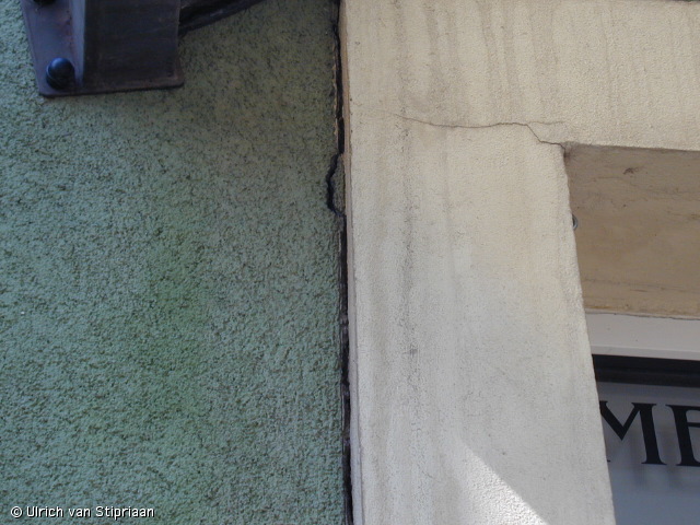 p8211024.jpg